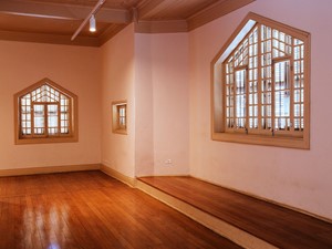 Chácara Lane – Interior de sala - detalhes de janelas - Chácara Lane – Interior de sala - detalhes de janelas